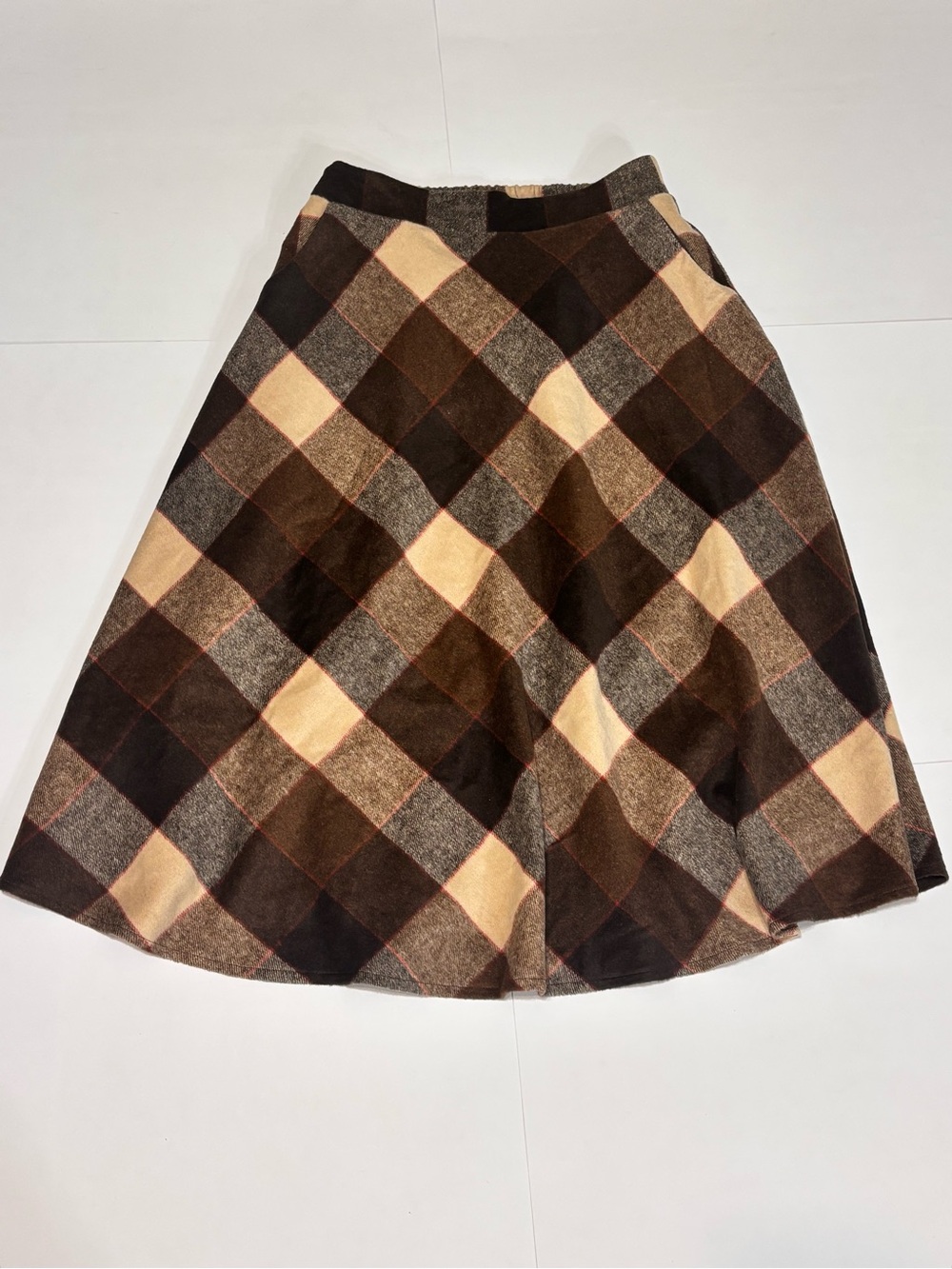 A-Line Plaid Midi Skirt in Brown and Cream